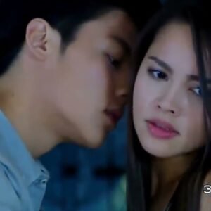 They're about to catch the ghost 🤣#kdrama #shorts Why My heart is burn when I see your face